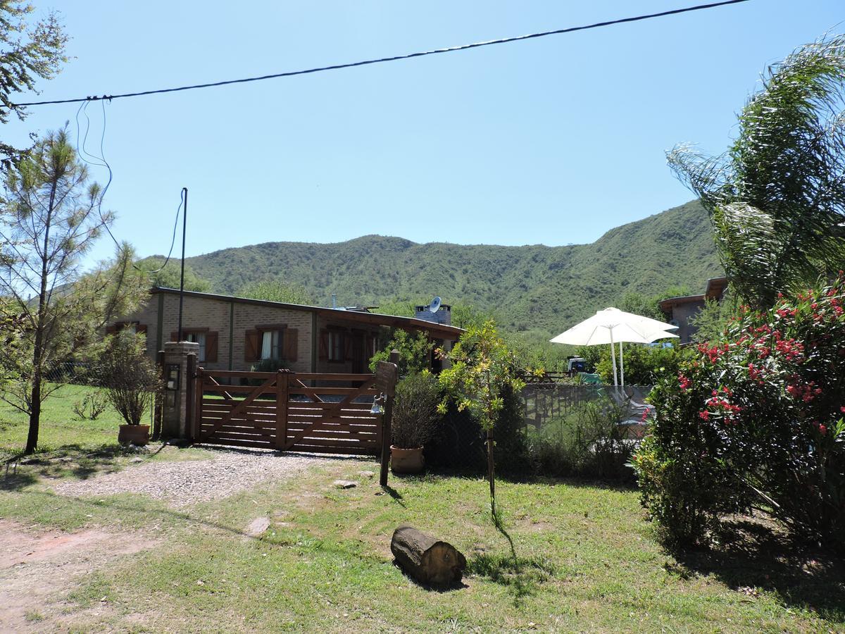 Cabanas Los Cockers Villa General Belgrano Exteriör bild